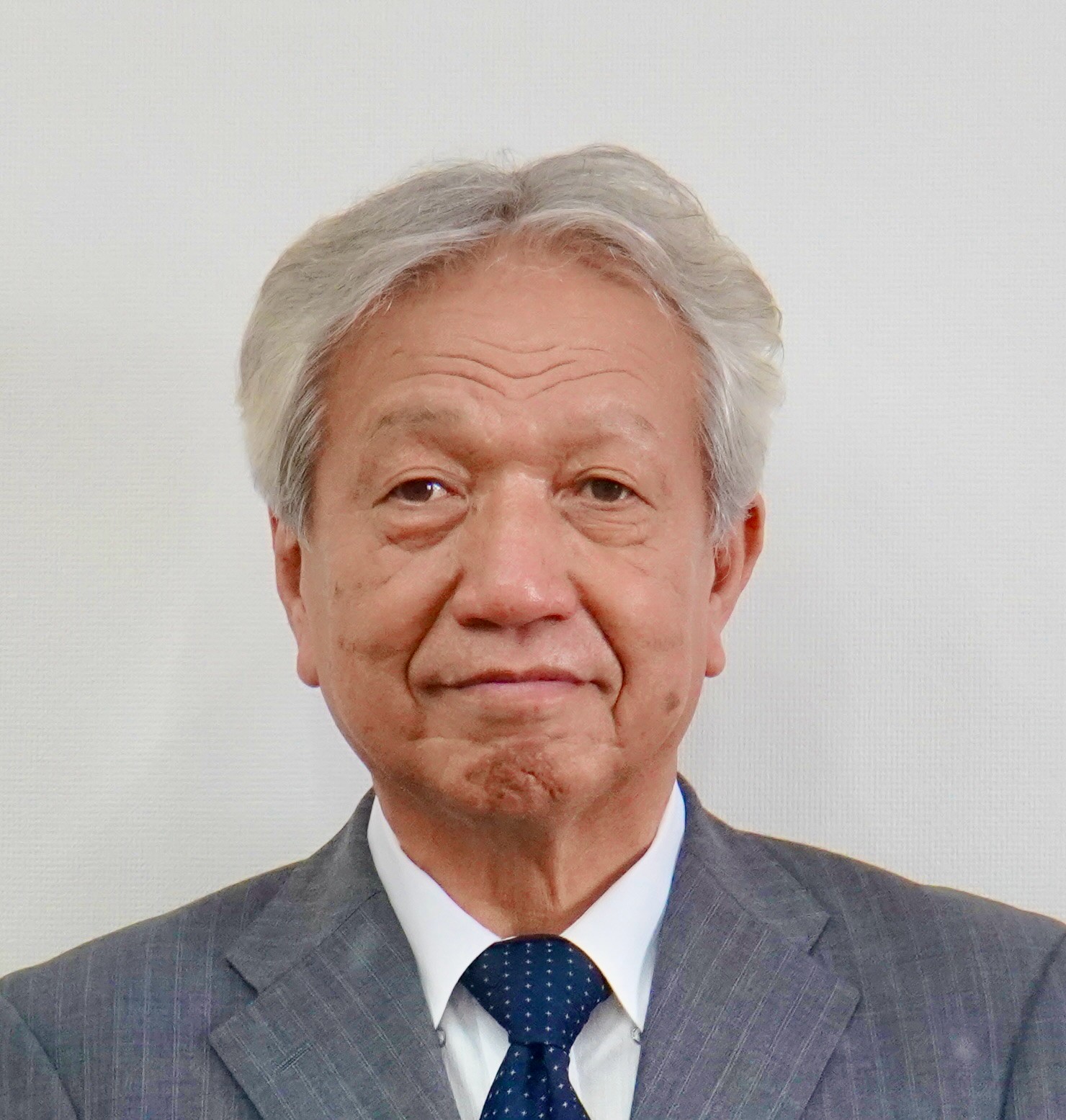 会長　小池茂晴